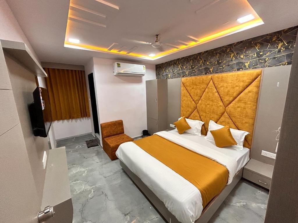 Hotel Kingdom Gandhinagar Exterior foto